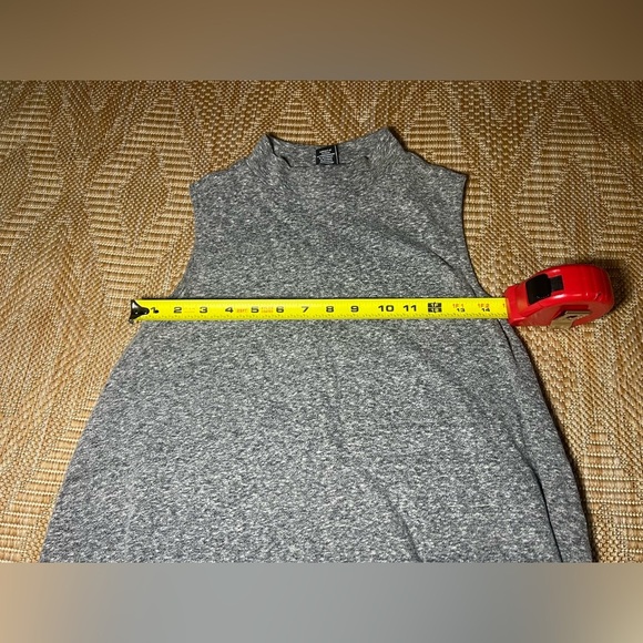 Mercer & Madison Women's Mock Neck Sleeveless Grey Sweater Dress, Size XS - Picture 6 of 8